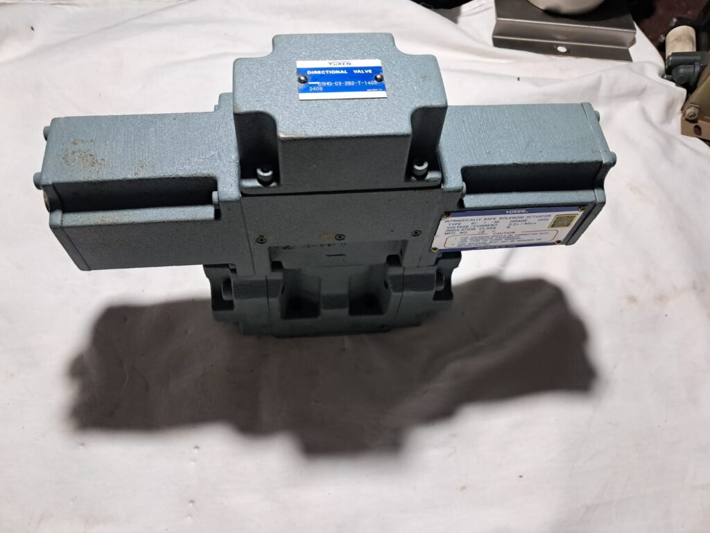 Yuken DSHG-03-2B2-T-1406