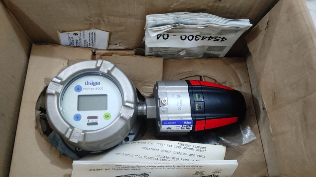 Drager Polytron 5700 Gas Detector 