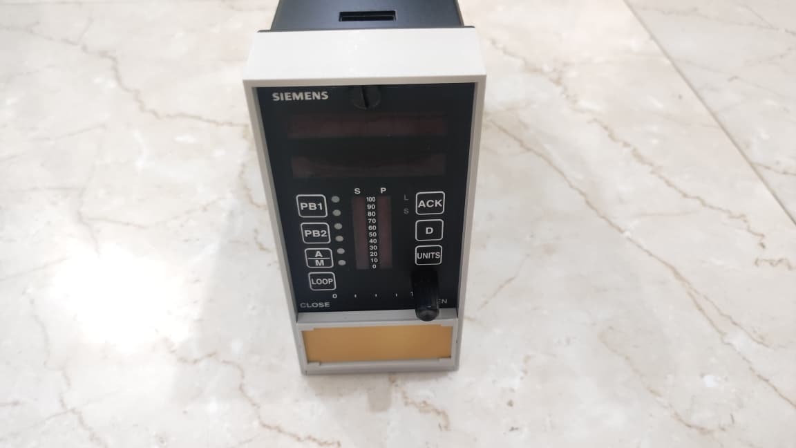 NEW SIEMENS 353A4F1NNNNNNAW Automation Controller