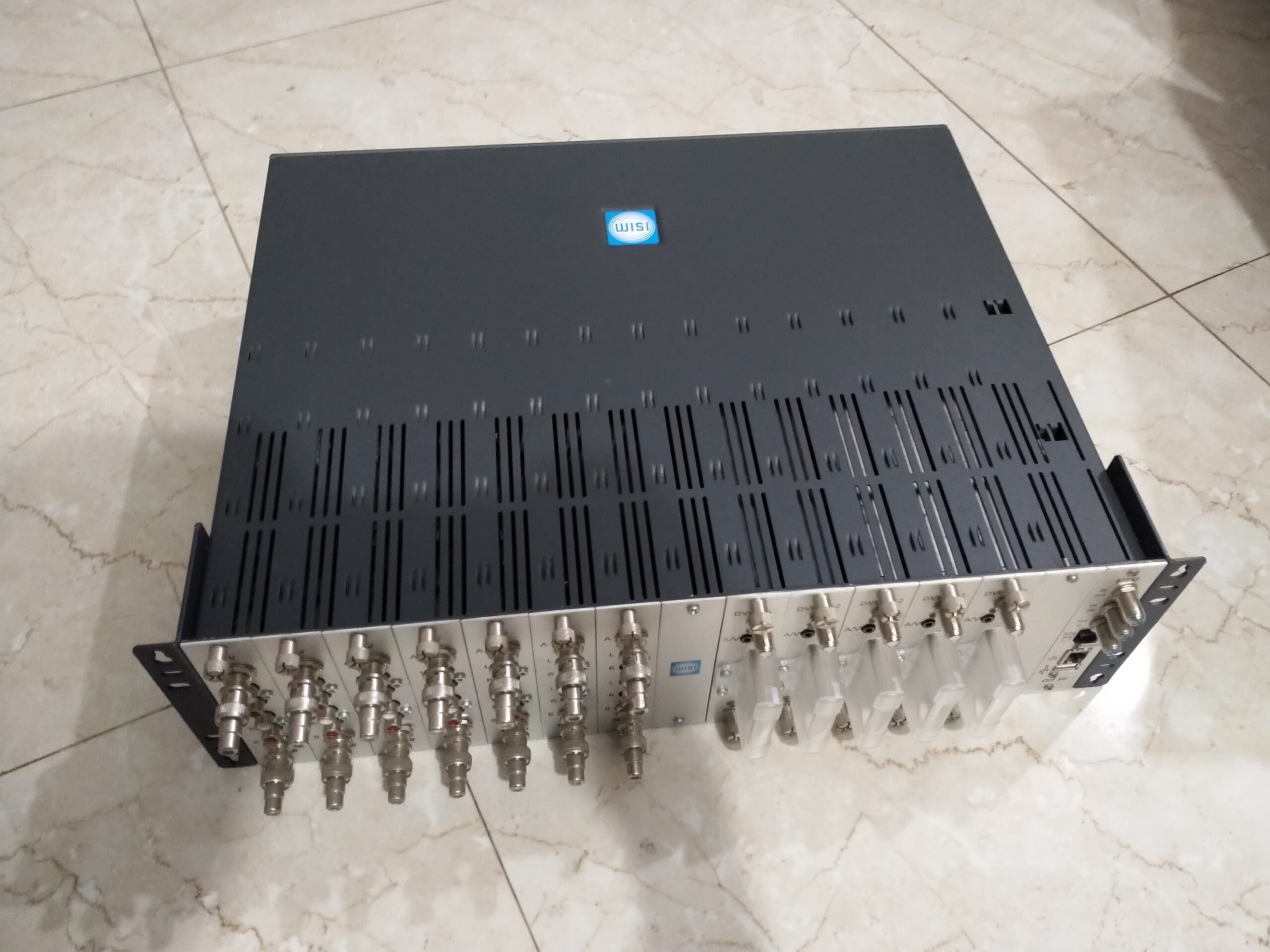 WISI OH50 COMPACT HEADEND